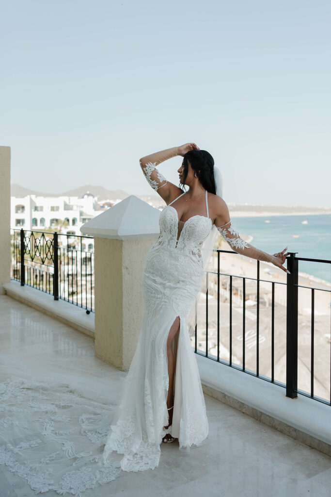 los cabos bride on balcony at casa dorada 